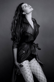 Brooke Shields  in calze a rete larga