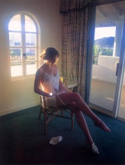 Brooke Shields indossa le calze