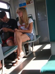 Foto rubate sul treno