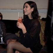 Dua Lipa a un party