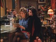 jennifer in collant in "friends"