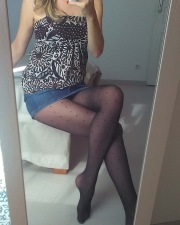 In collant polka dot