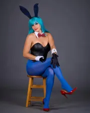 Jessica Lynn coniglietta in collant blu