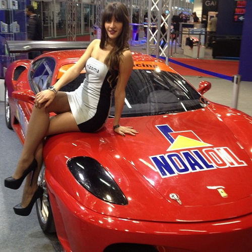 motor show: gambe e motori