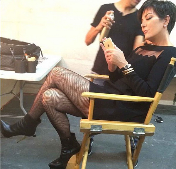 Kris Jenner calze a rete