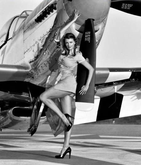 P-51 e belle gambe