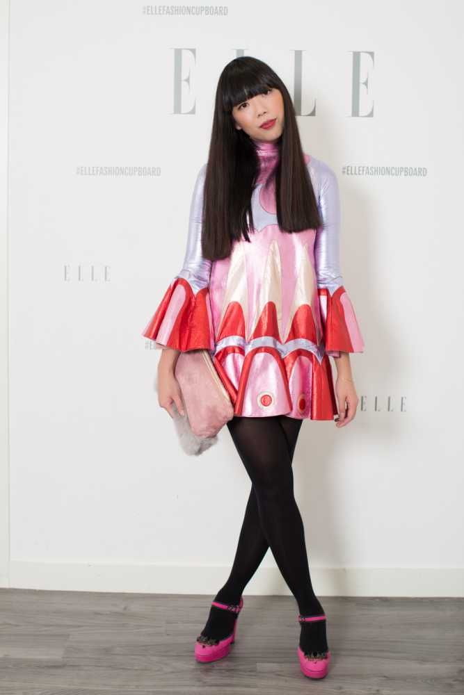 Susanna Lau in collant neri