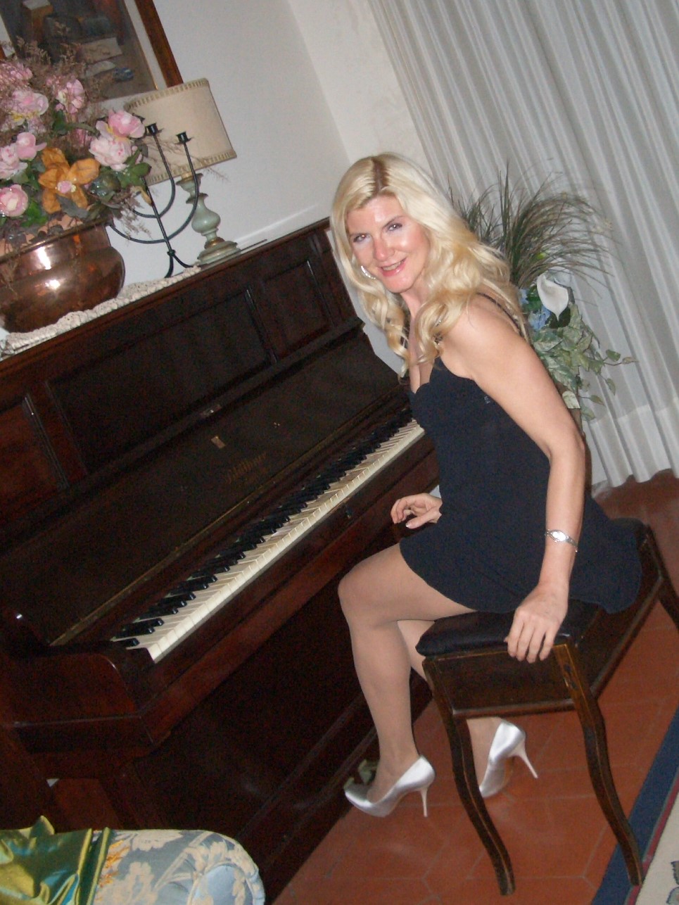 Sandra al pianoforte