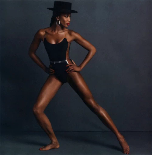 Le gambe di Naomi Campbell 