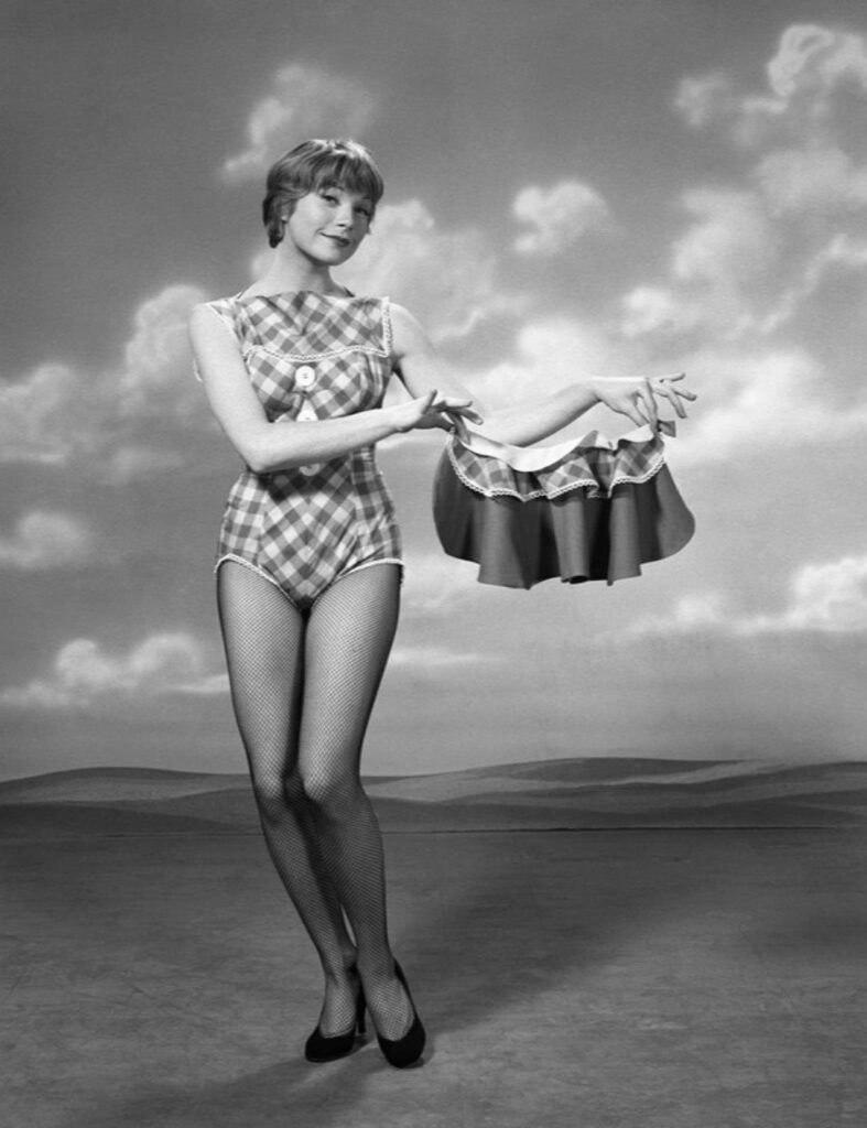 Shirley MacLaine 01 Shirley MacLaine 01
