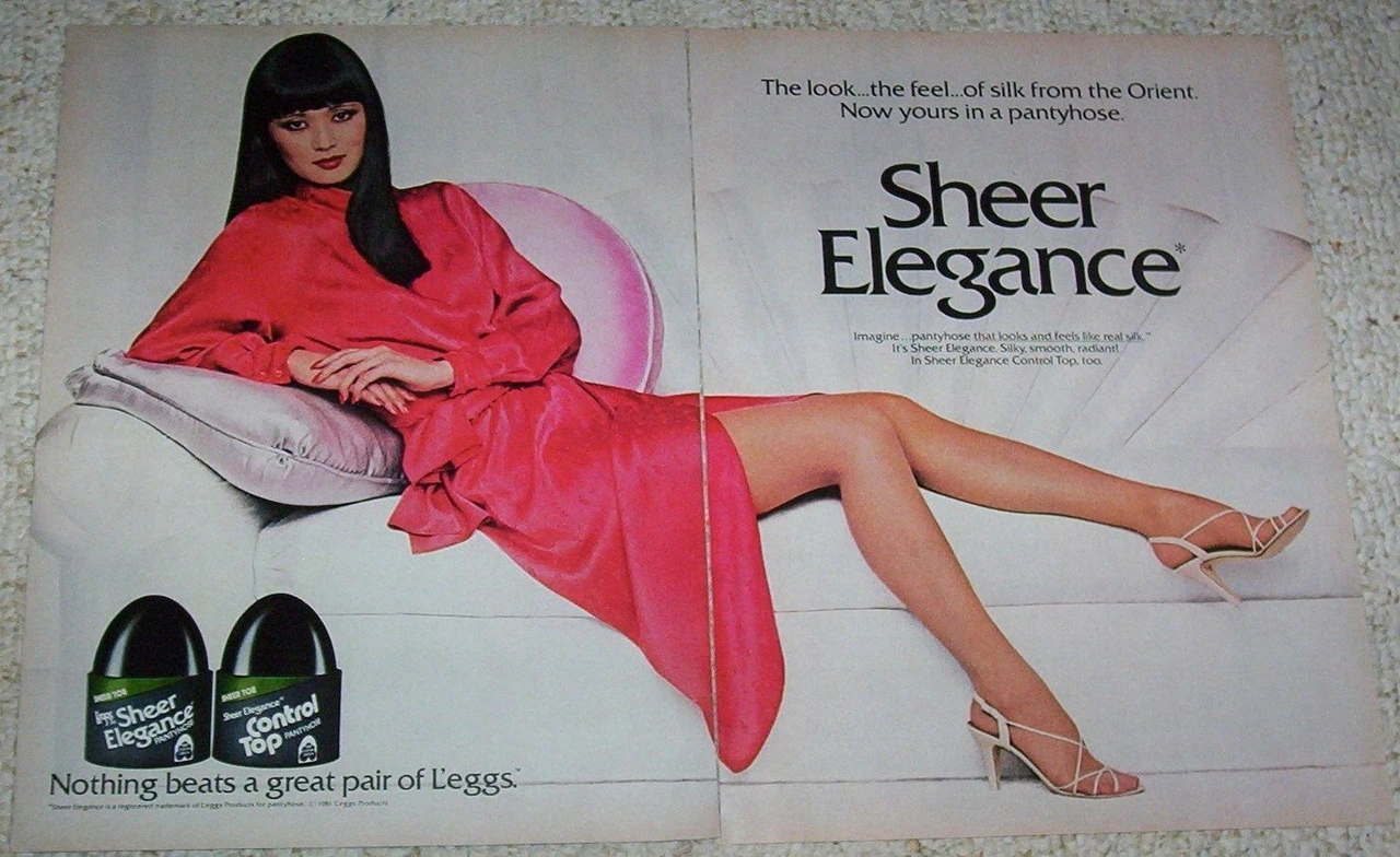 ubblicità L'eggs Sheer Elegance 1980, modella in rosso
