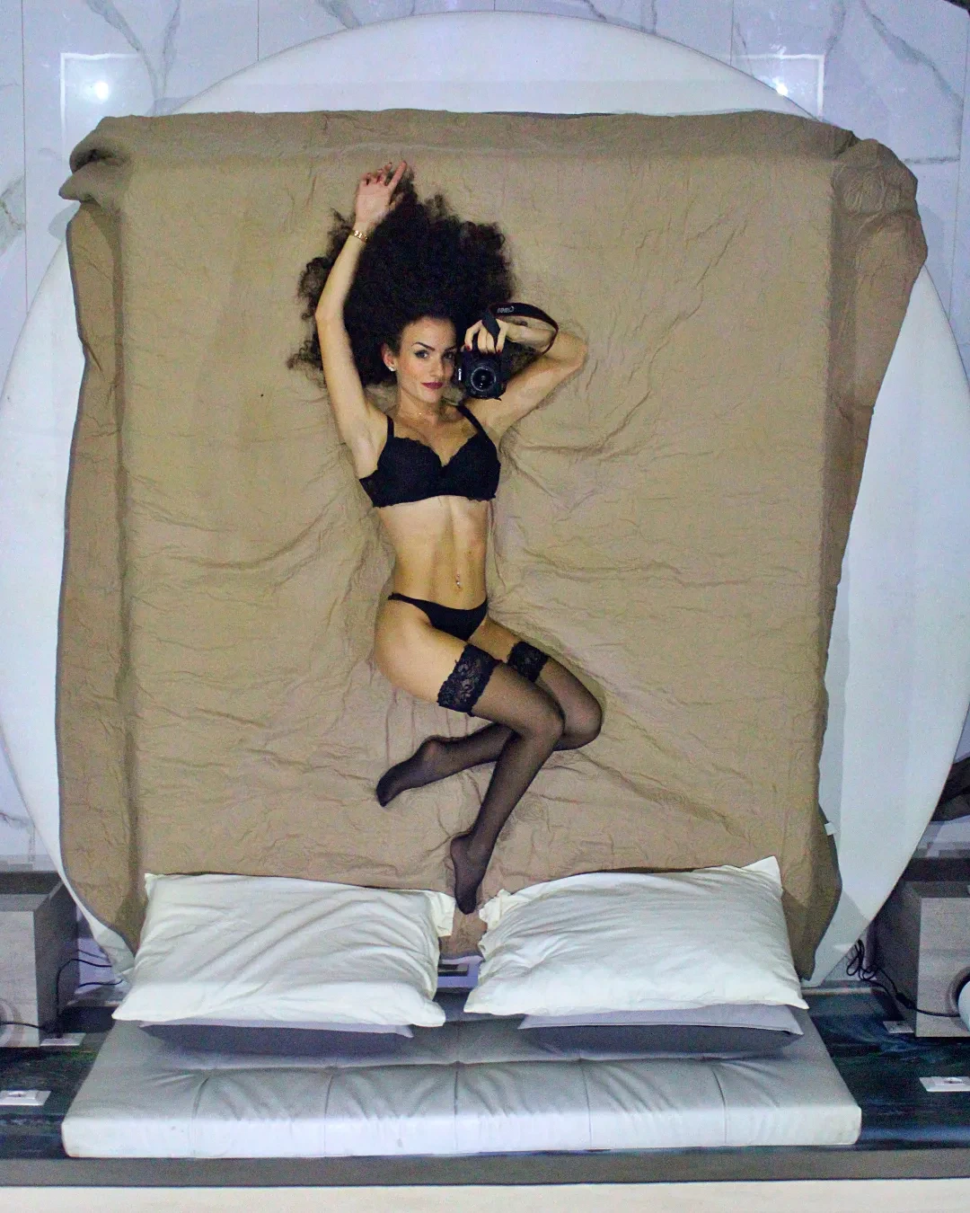 Miss Agosto in lingerie